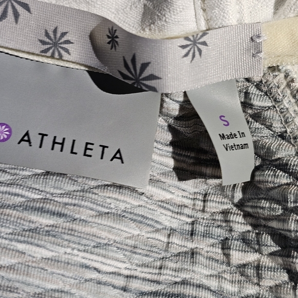 Athleta Gray and White Zip Up Hoodie Jacket Small EUC - Picture 12 of 15